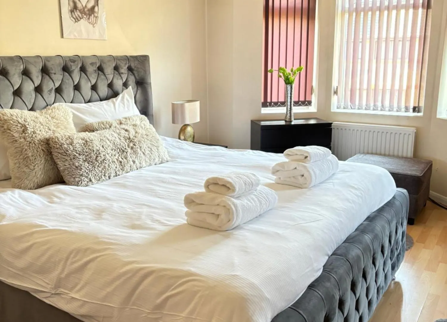 City Airport Serviced House London Villa