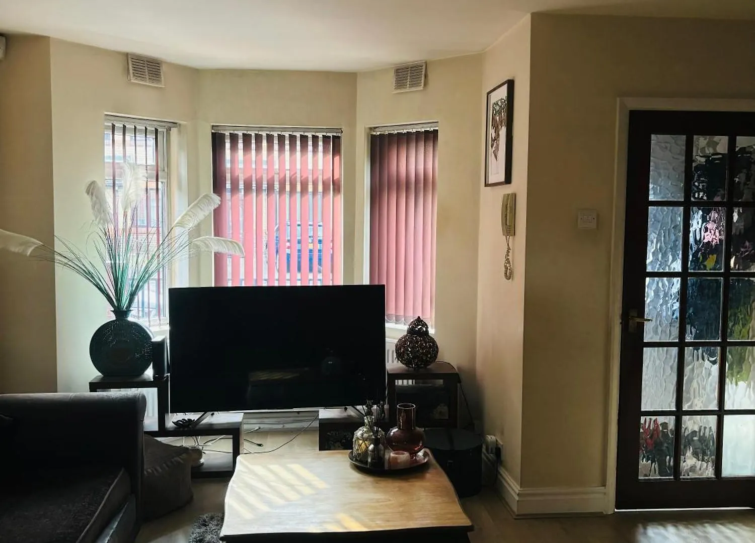 بيت للعطل فيلا City Airport Serviced House لندن
